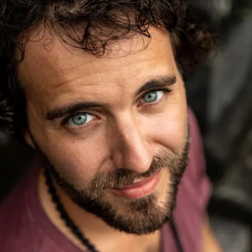 Andrea Col, co-creator of GIVER®, Kundalini Activation Astral Work teacher on the Japan tour