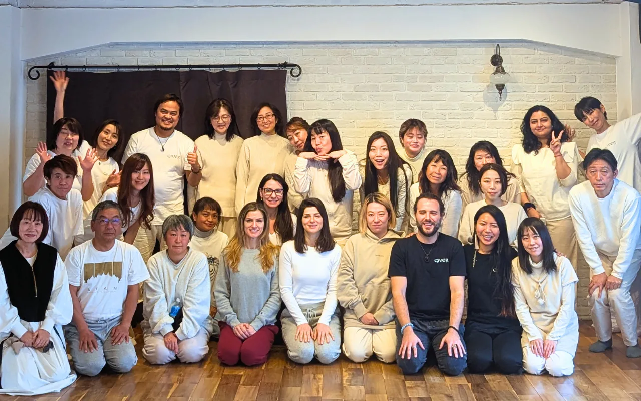 International group of participants after a GIVER® Kundalini Activation Astral Work session in Japan
